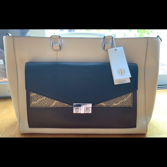 Tory Burch Handbags - Tory Burch Tote Bag